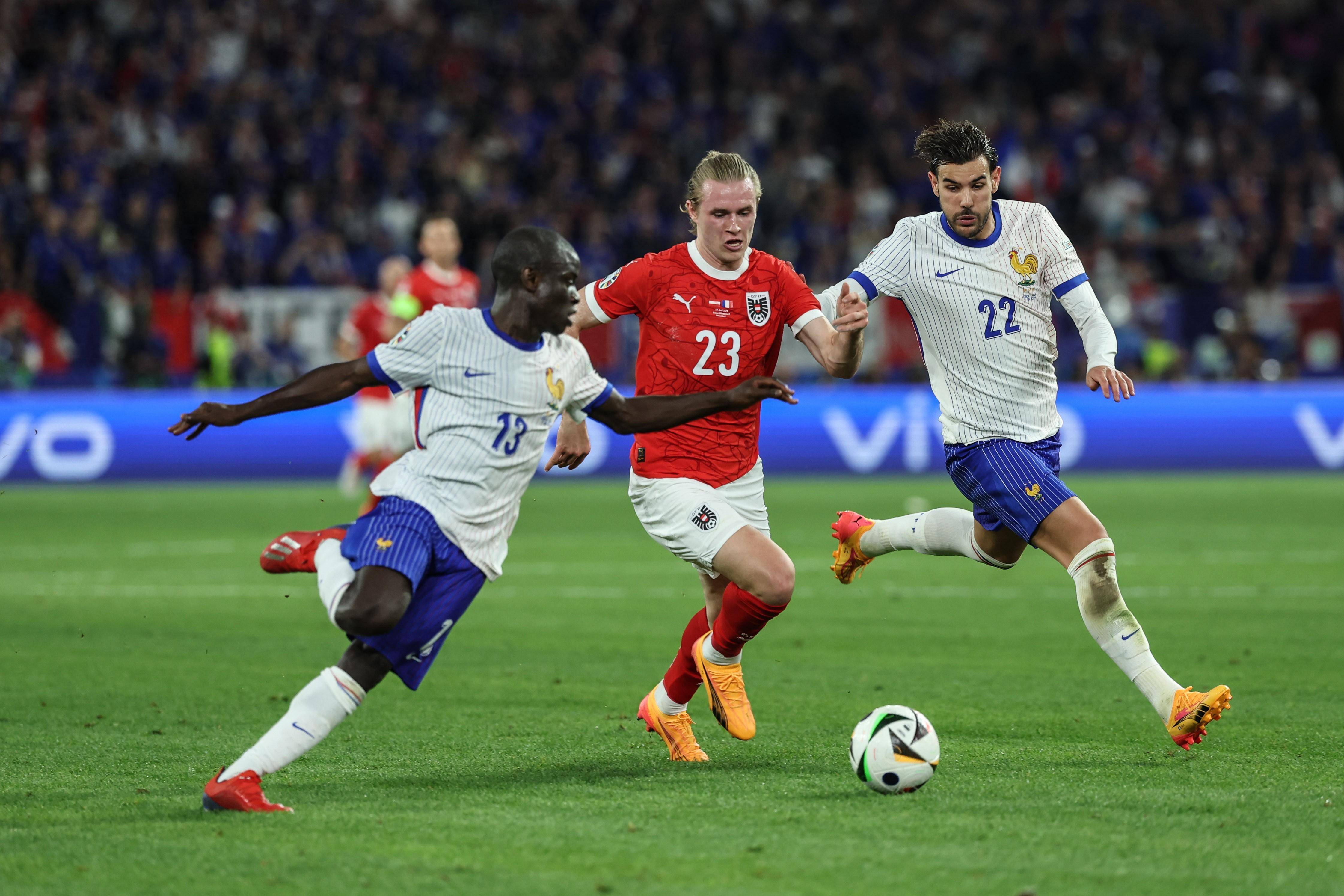 欧洲俱乐部在洲际比赛中攻防有序(欧洲俱乐部参加的洲际比赛叫什么名字) 欧洲俱乐部在洲际比赛中攻防有序(欧洲俱乐部参加的洲际比赛叫什么名字)