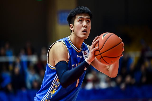 山东男篮客场战胜了广东宏远队(山东男篮客场战胜了广东宏远队队员) 山东男篮客场战胜了广东宏远队(山东男篮客场战胜了广东宏远队队员)