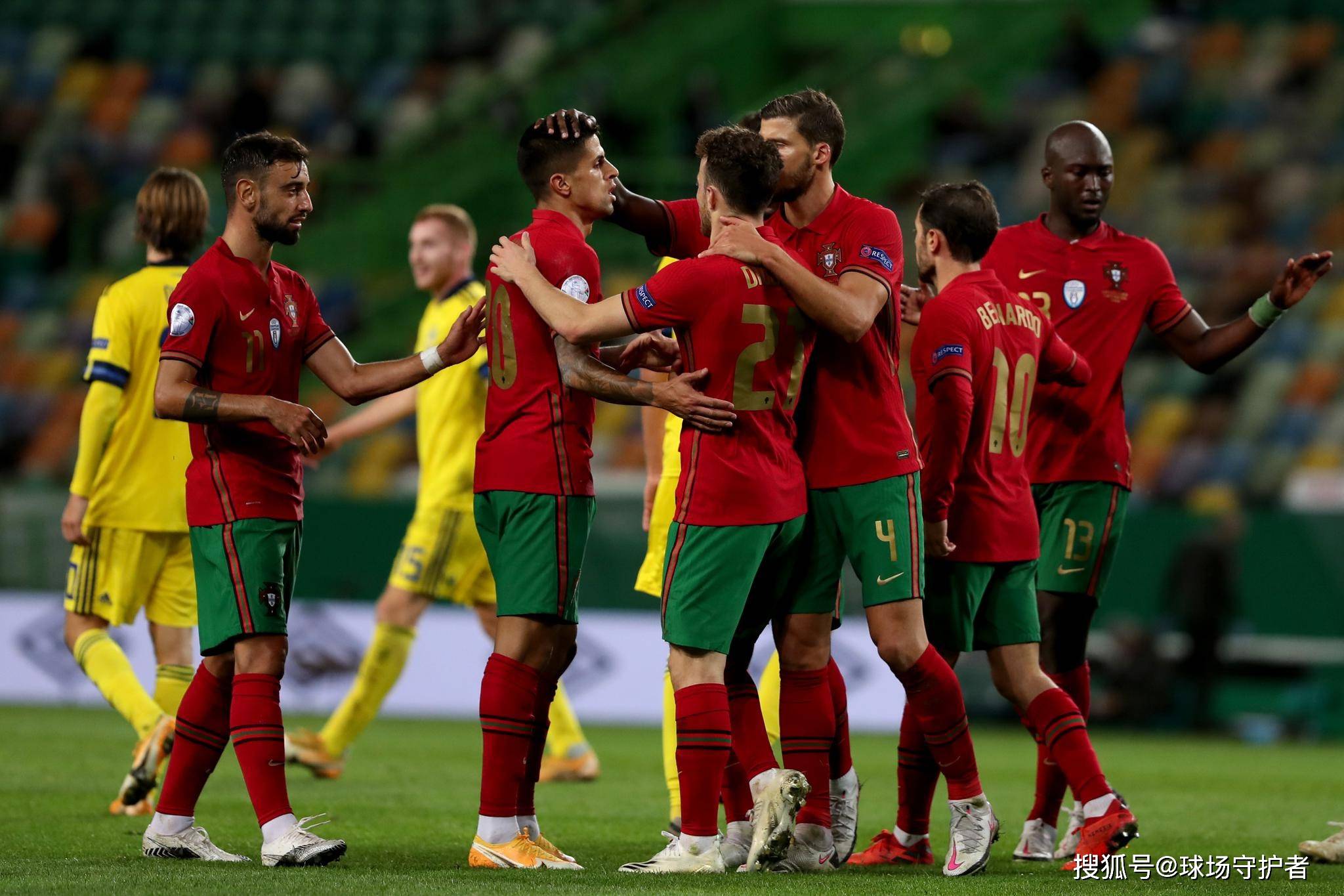 欧国联比赛赛场激辩：专家谈球员技术的简单介绍