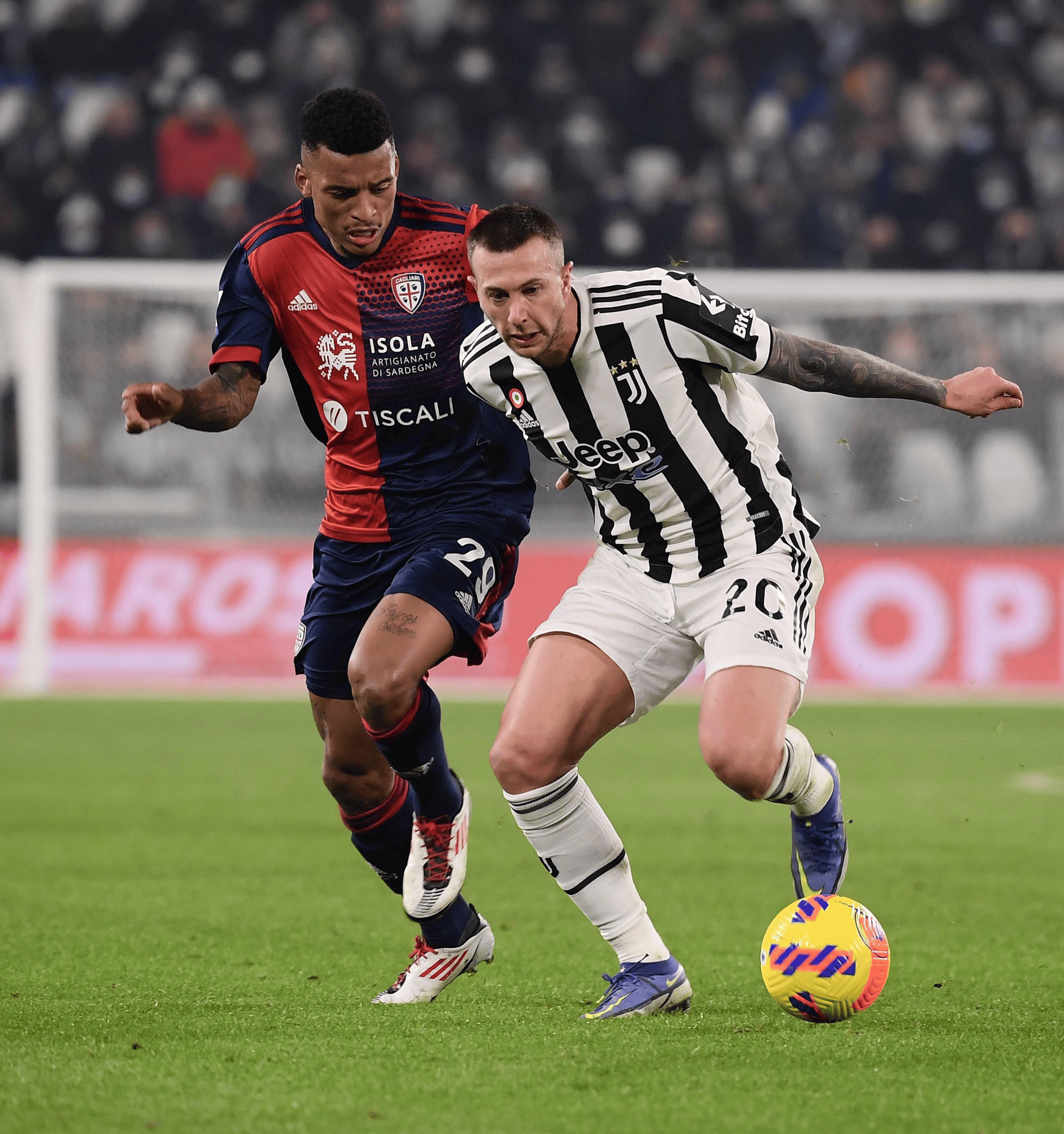 杏彩体育下载-尤文图斯主场胜出，提前锁定小组第一名(尤文图斯主队球场)