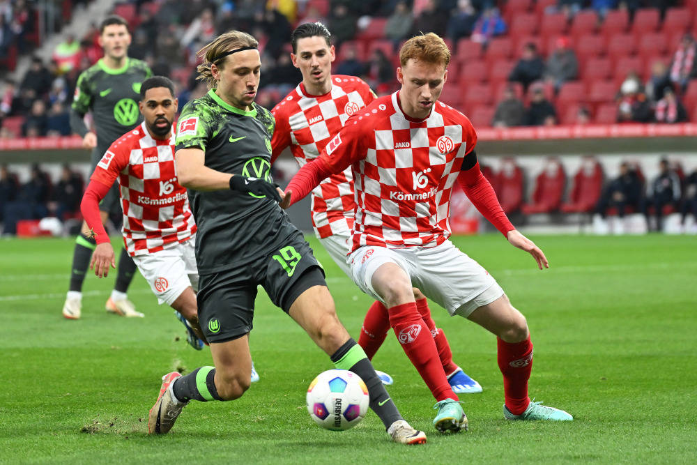 关于汉诺威96客场不敌门兴格拉德巴赫的信息 关于汉诺威96客场不敌门兴格拉德巴赫的信息