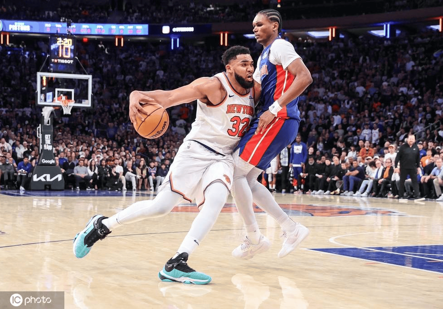 队友助攻得分！球员砍下关键得分助队取胜的简单介绍