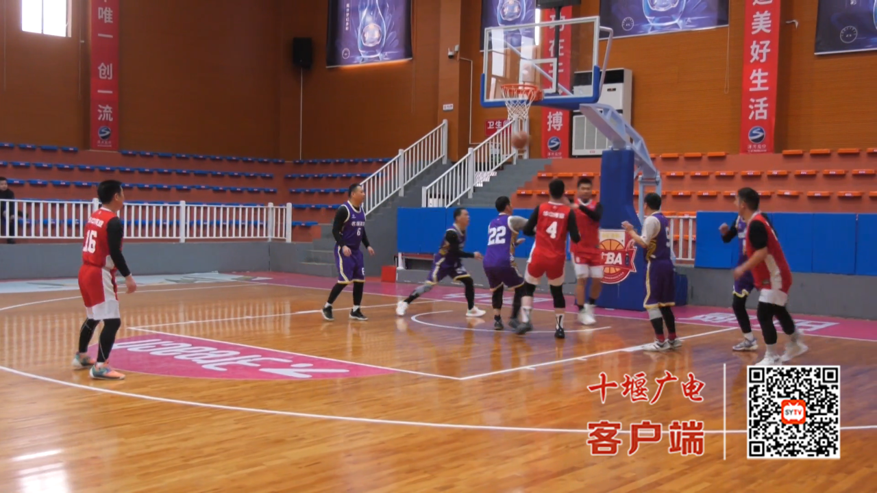 比赛气氛火热非凡,球队打出精彩表现! 比赛气氛火热非凡,球队打出精彩表现!