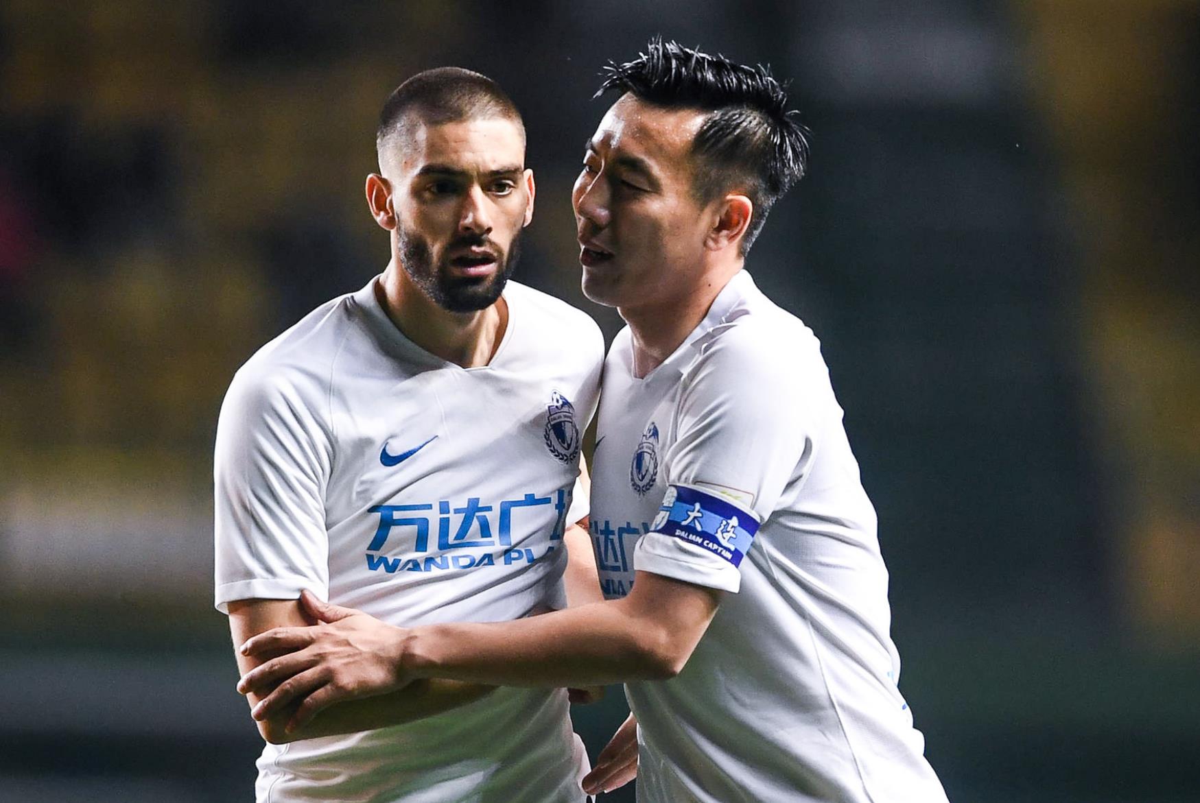 保级大战：河南建业与大连一方谁能逃脱降级区？