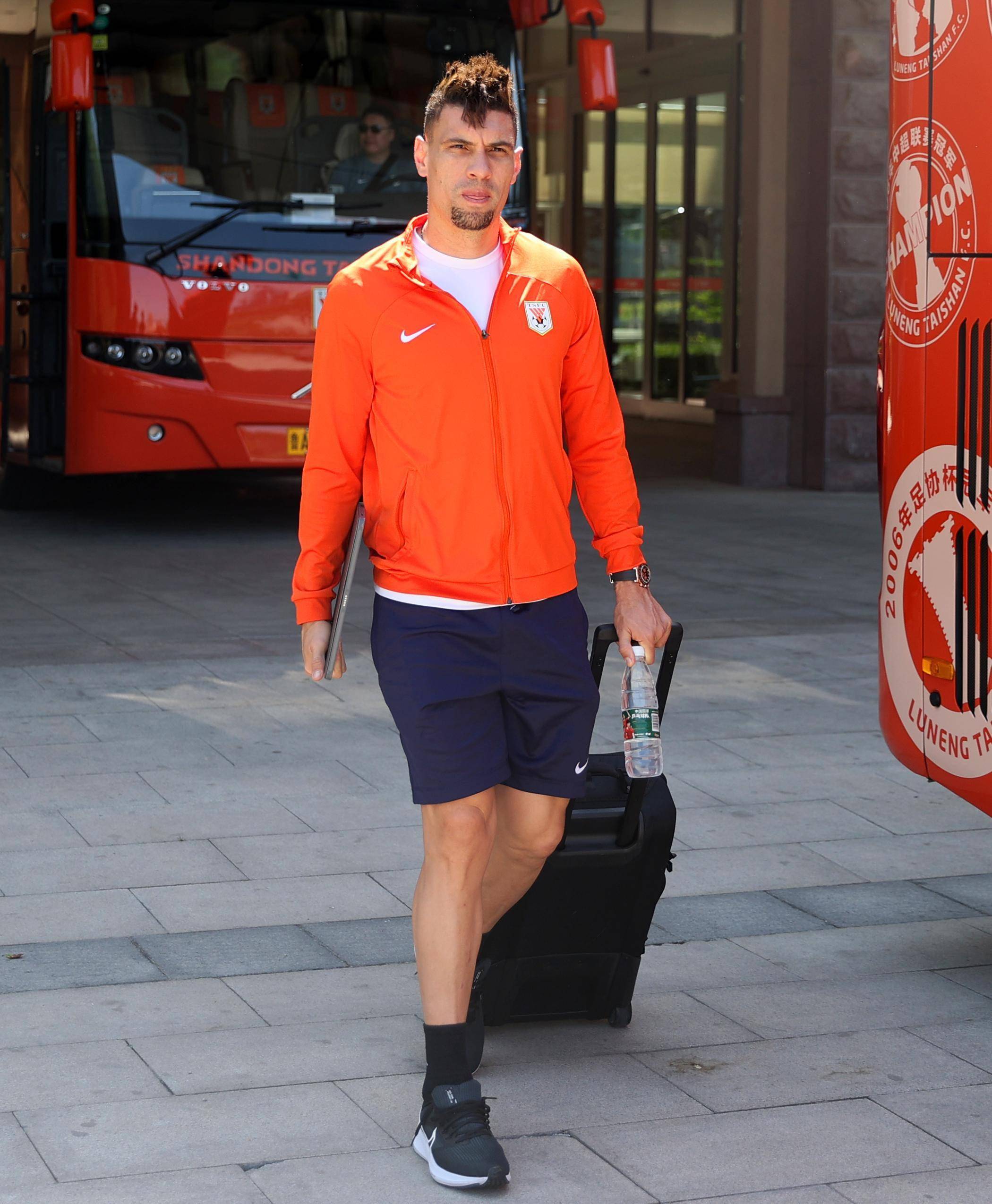 关于欧洲顶尖球队集结，争夺荣耀的征途即将启程的信息