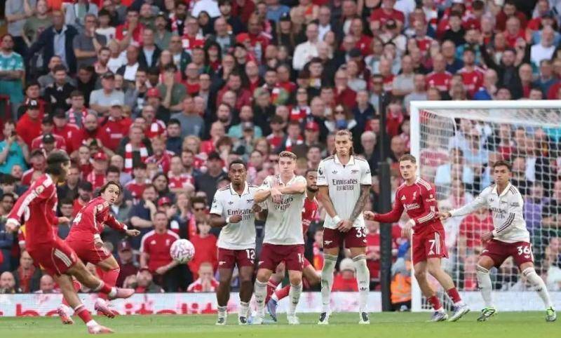 利物浦外带球被废，终结尤文图斯连胜，晋级洲际俱乐部联赛半决赛的简单介绍