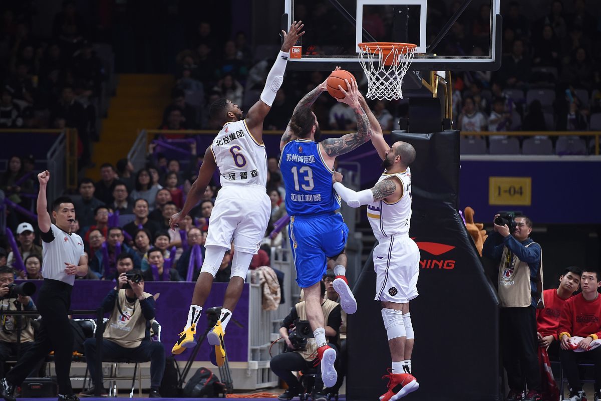 森林狼不敌开拓者,遭遇两连败 森林狼不敌开拓者,遭遇两连败