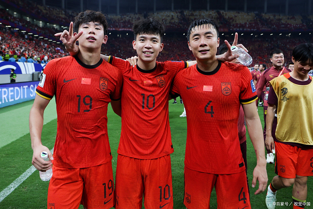 中国联赛竞争激烈,球队实力相争 中国联赛竞争激烈,球队实力相争