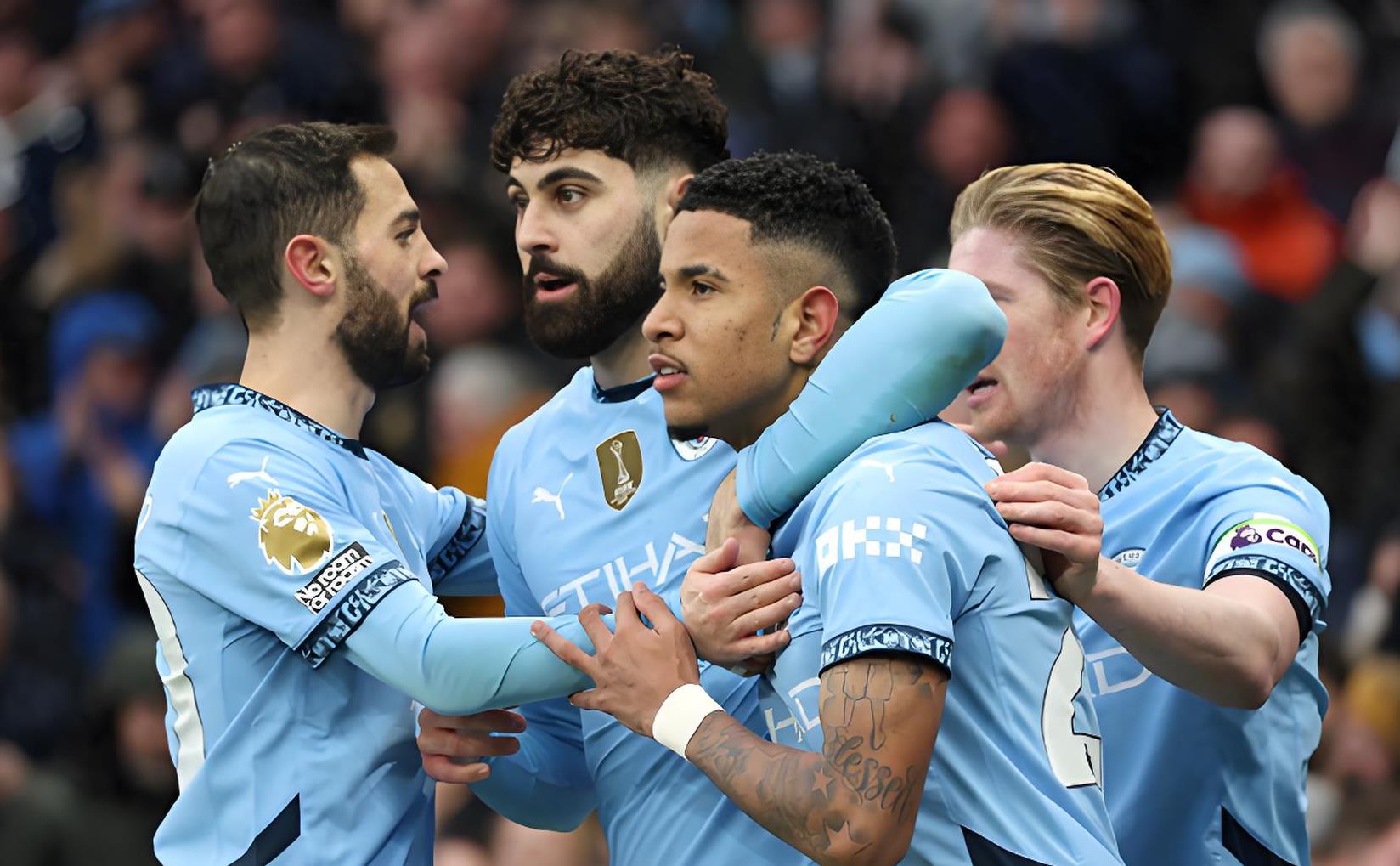 莱斯特城客场逆转:惊险取胜 莱斯特城客场逆转:惊险取胜